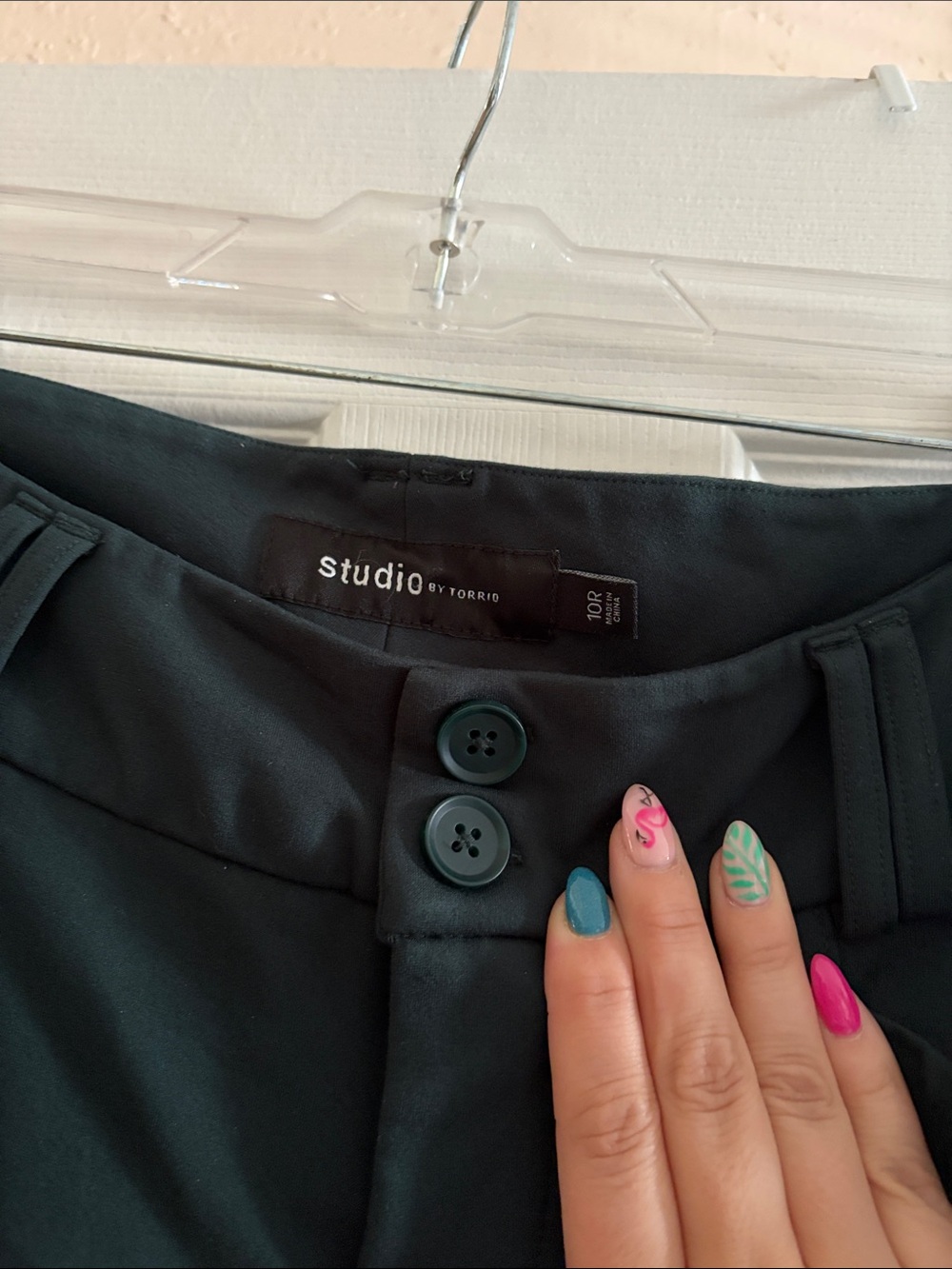 Torrid 10R stretch dress pants/trouser. Emerald green. - Picture 2 of 3